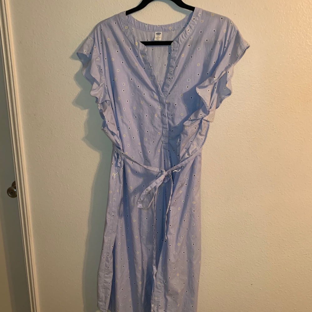 Old Navy plus size shirt shift dress